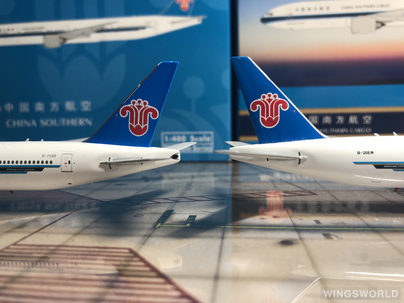 Phoenix 1:400 Boeing 777F China Southern 中国南方航空PH11636 B
