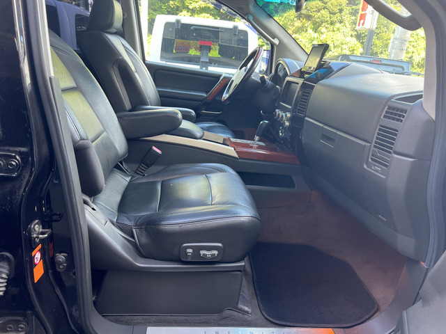 インフィニティ QX56 の中古車詳細 (136,810km, ブラック, 千葉県