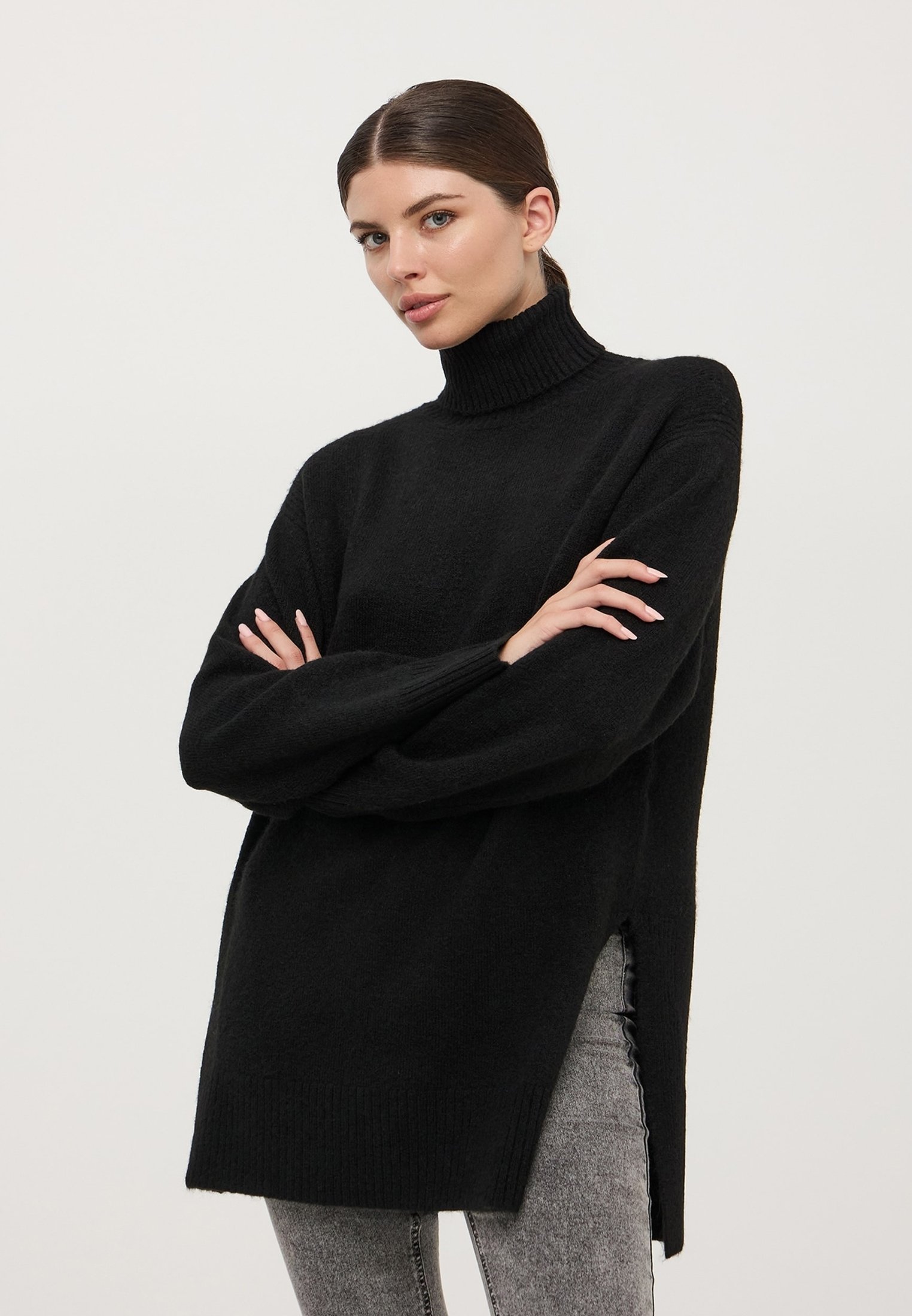 Terranova DOLCEVITA SPACCHI LATERALI - Maglione - nero - Zalando.it