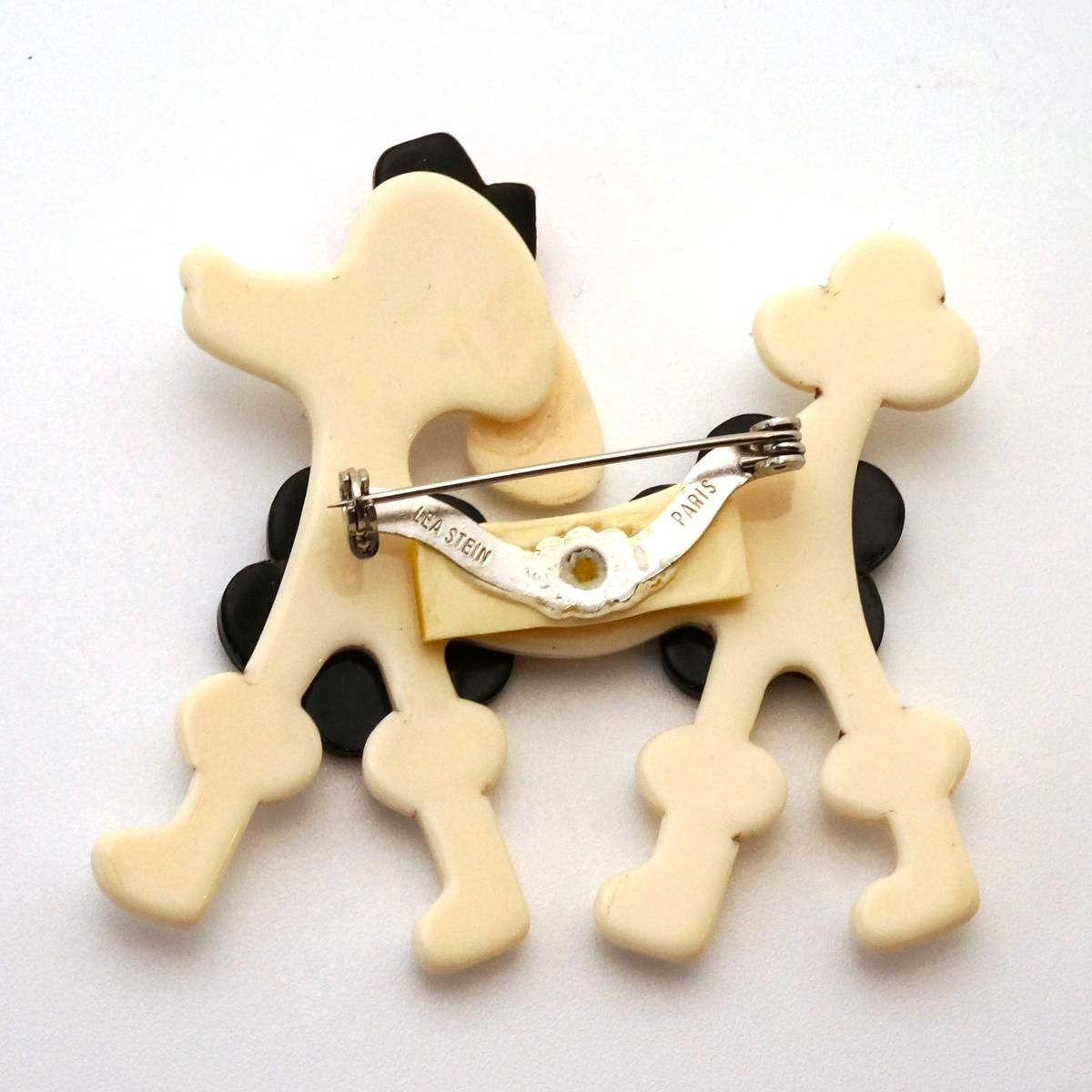 LEA STEIN リアスタン ブローチ 犬 プードル 2