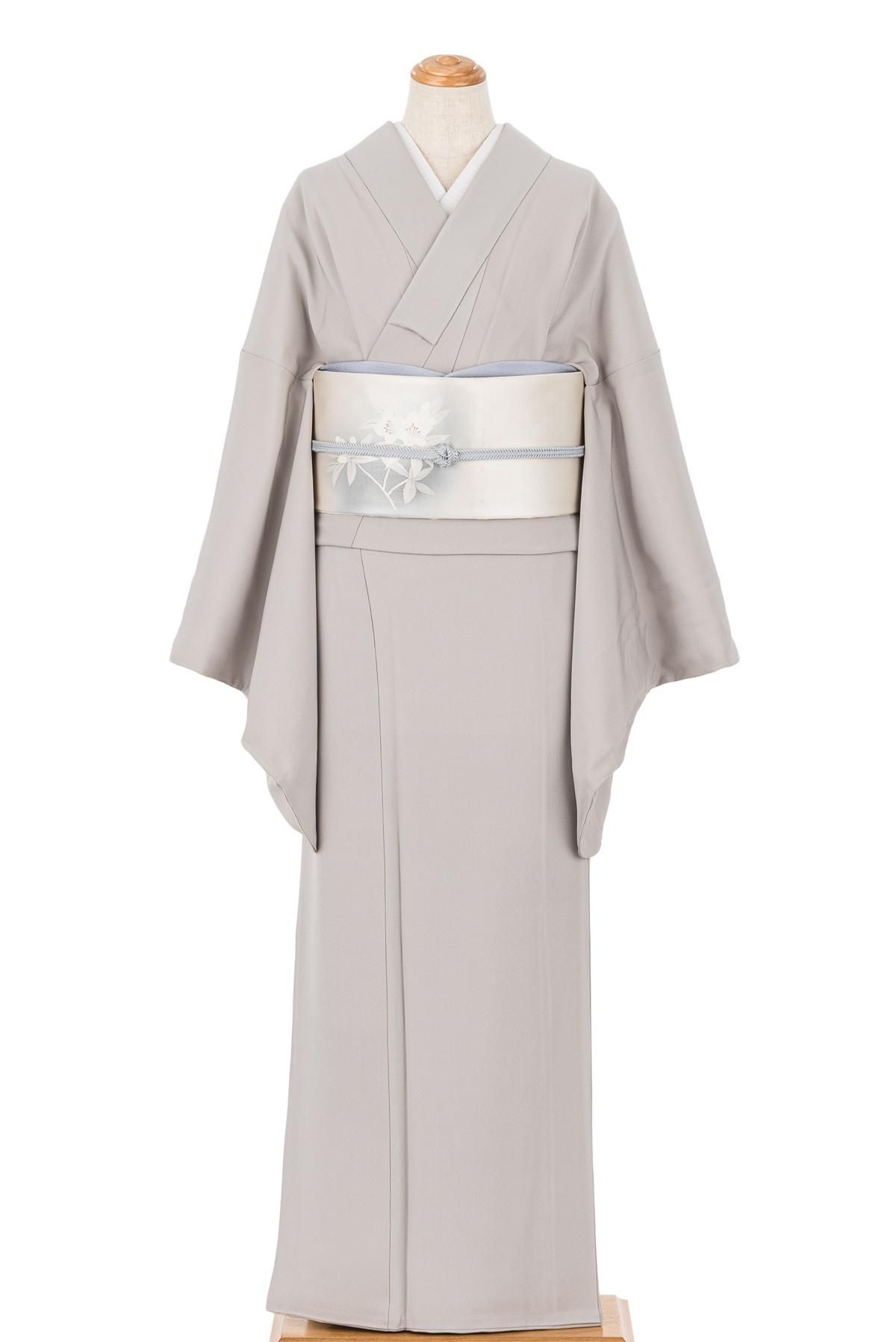 色無地 一つ紋 絹鼠 トールサイズ 裄長 - からん::アンティーク着物