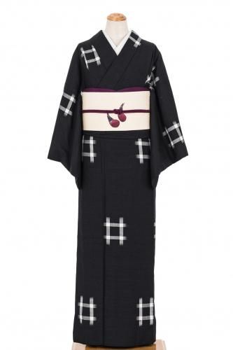 紬 縞に琉球絣柄 - からん::アンティーク着物・リサイクル着物の通販サイト