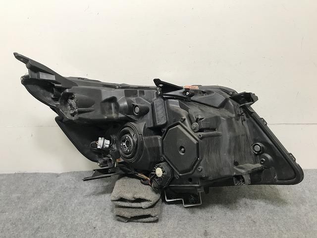 ヴォクシー 80系/ZRR80W/ZRR85W/ZWR80W ZRR80G/ZRR85G/ZWR80G 純正