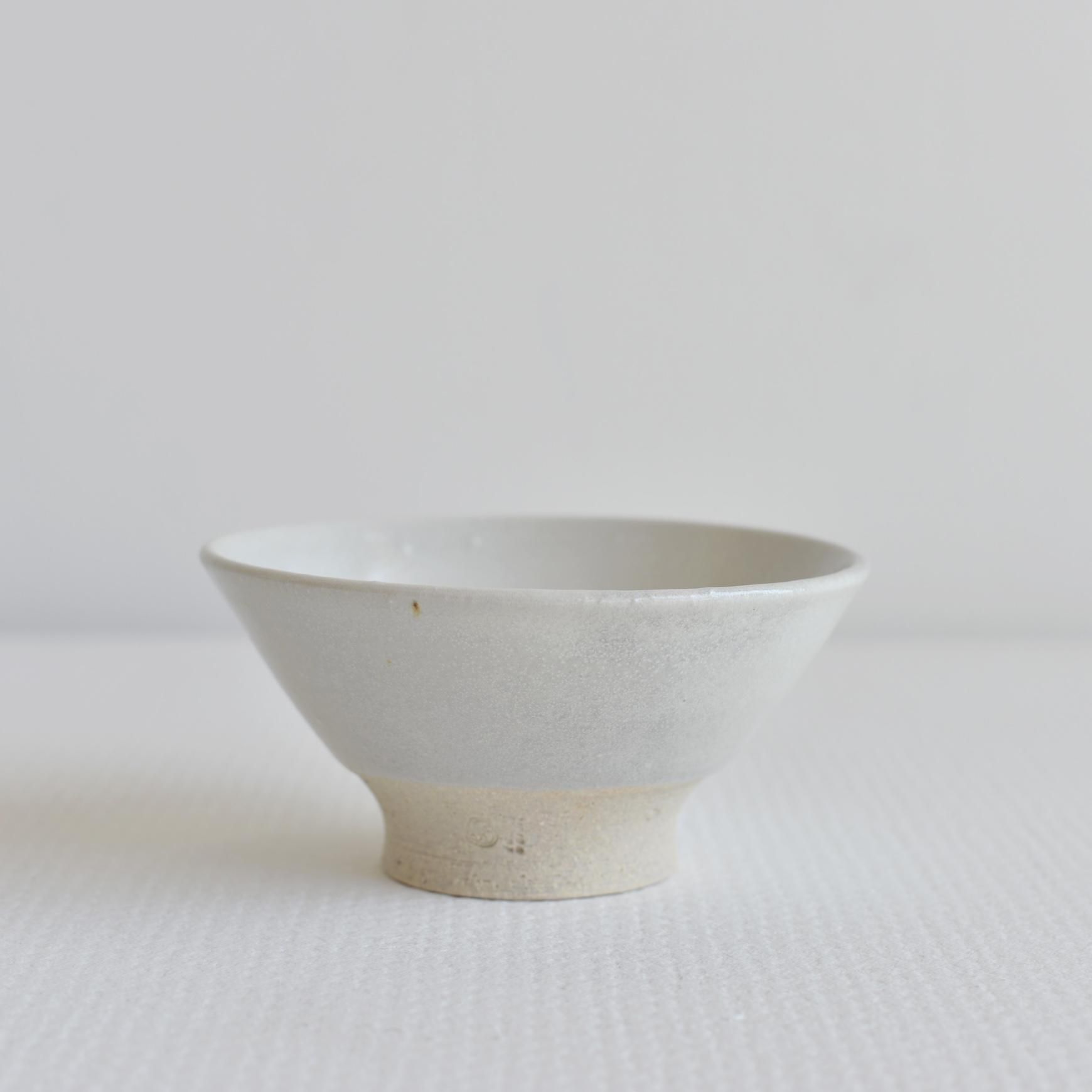 東屋｜ご飯茶碗 小 志野釉 - テーブルウェア - 碗・ボウル - 女性