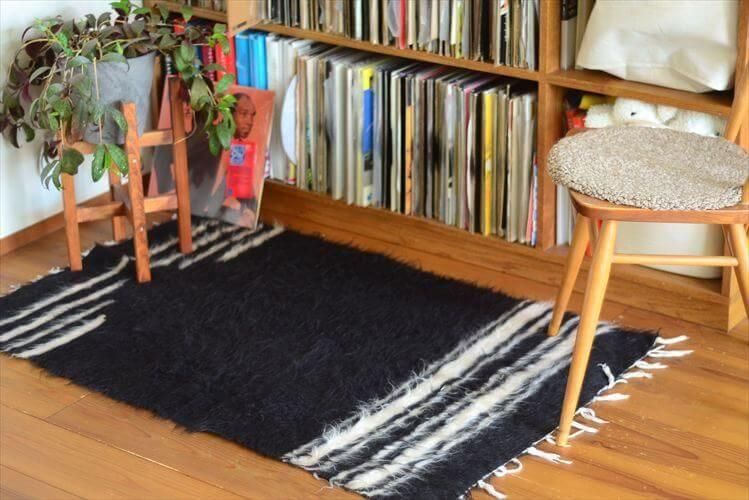 ヴィンテージトルコ製モヘアラグ 珍しいダークネイビー