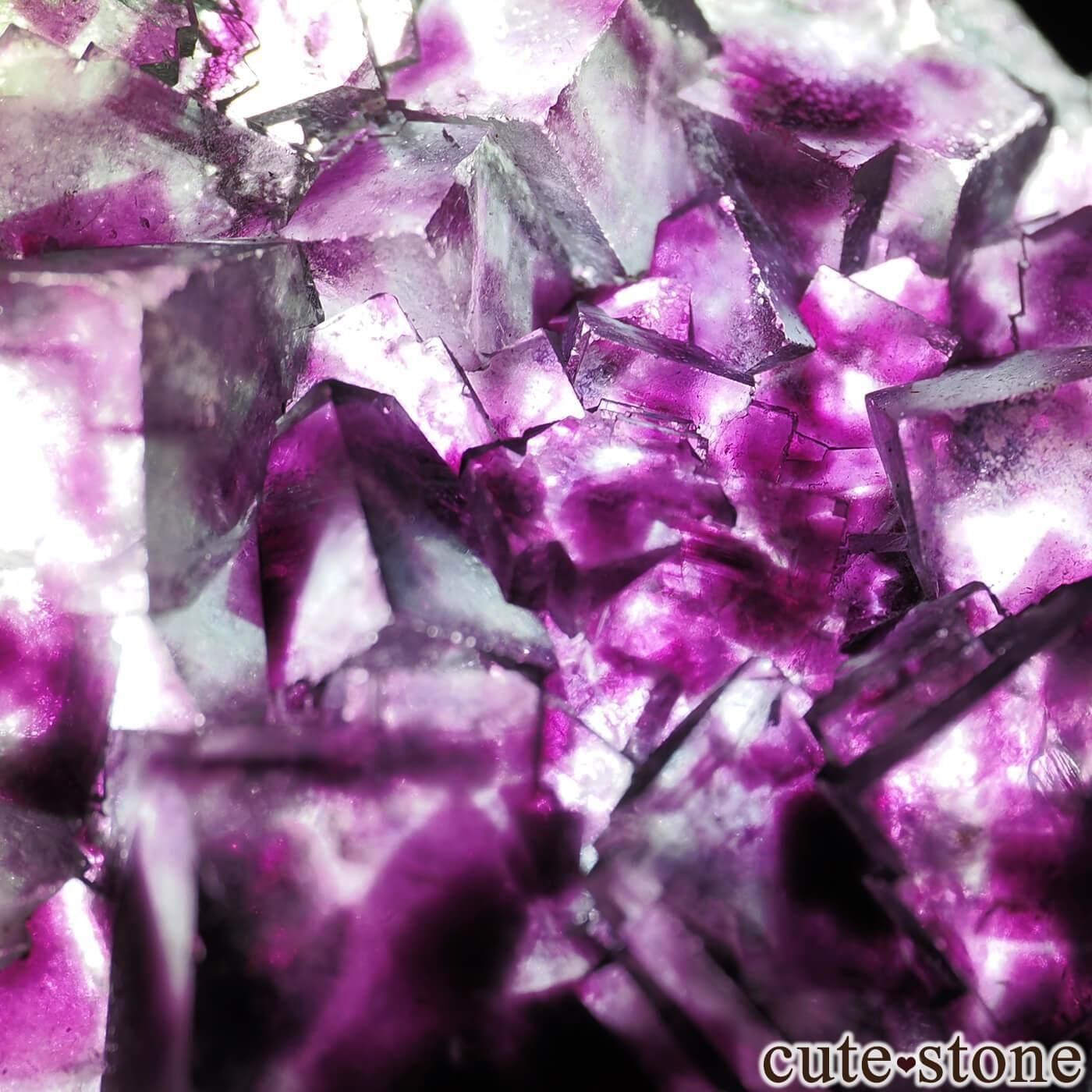 ナミビア Okorusu Mine｜Diamond Pocket産 フローライトの原石 No.63