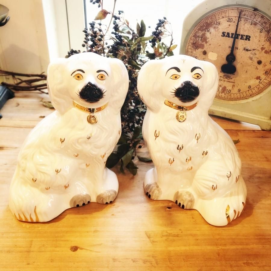 英国 スタッフォードシヤードッグ 2体 プードル大 24センチ 【公式通販】