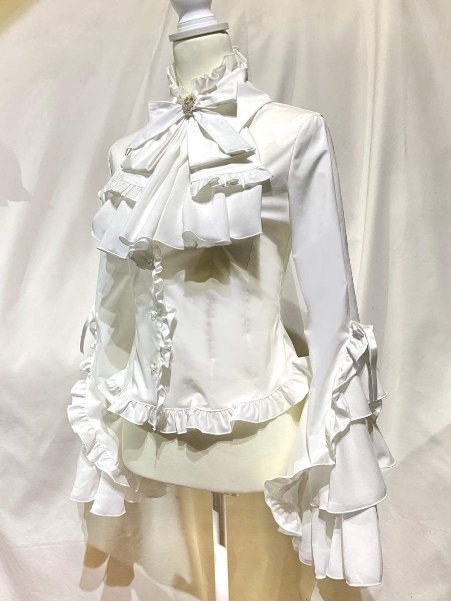 ◇受注商品◇カメオタイ付き後編み上げブラウス：白×白フリル - MARBLE