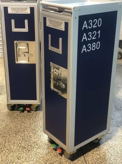 Meridiana航空 イタリア ミールカート フルサイズ 機内カート