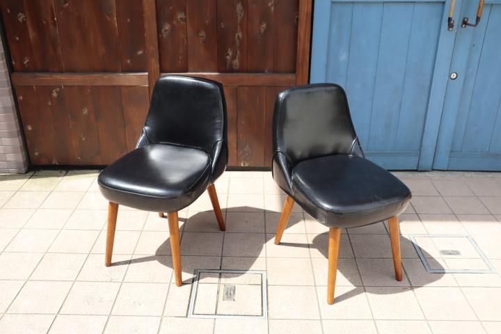 人気のunico(ウニコ)のRICK(リック) アームレスダイニングチェアー2脚