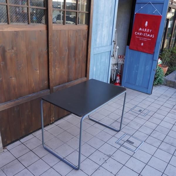 MUJI(無印良品)で取り扱われているドイツTHONET(トーネット)社の