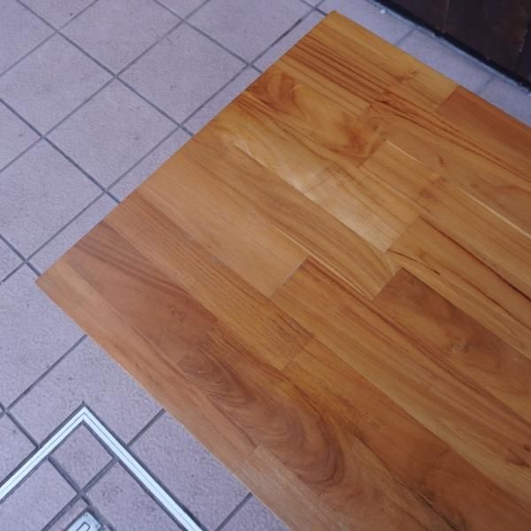 unico(ウニコ)の人気シリーズBREATH(ブレス) チーク無垢材 ロー