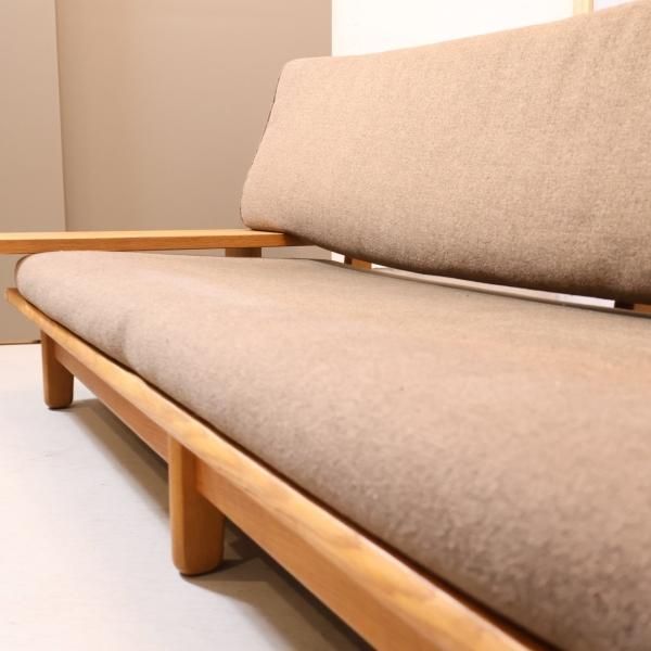 飛騨高山の家具メーカー キツツキマークの飛騨産業(HIDA)より森の