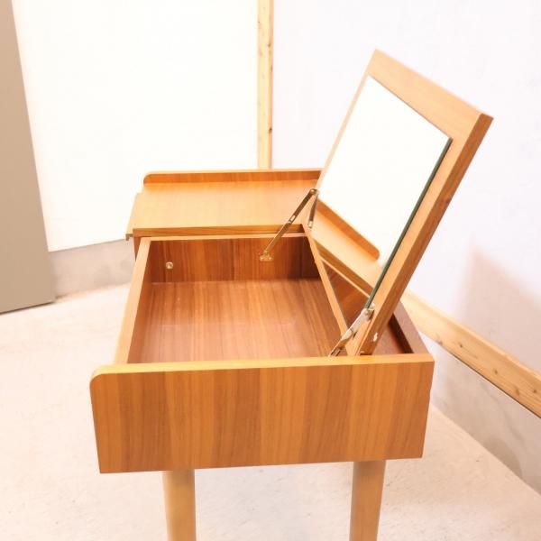 unico(ウニコ)の中でも人気のALBERO(アルベロ)シリーズ ドレッサー