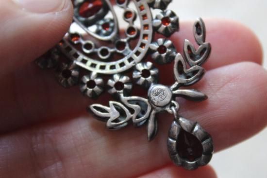 ヴィンテージ シルバー ガーネット ブローチ