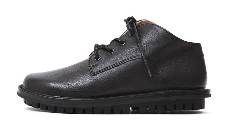 普段使いに最適なチャッカブーツ】トリッペン Postman- Natoriya