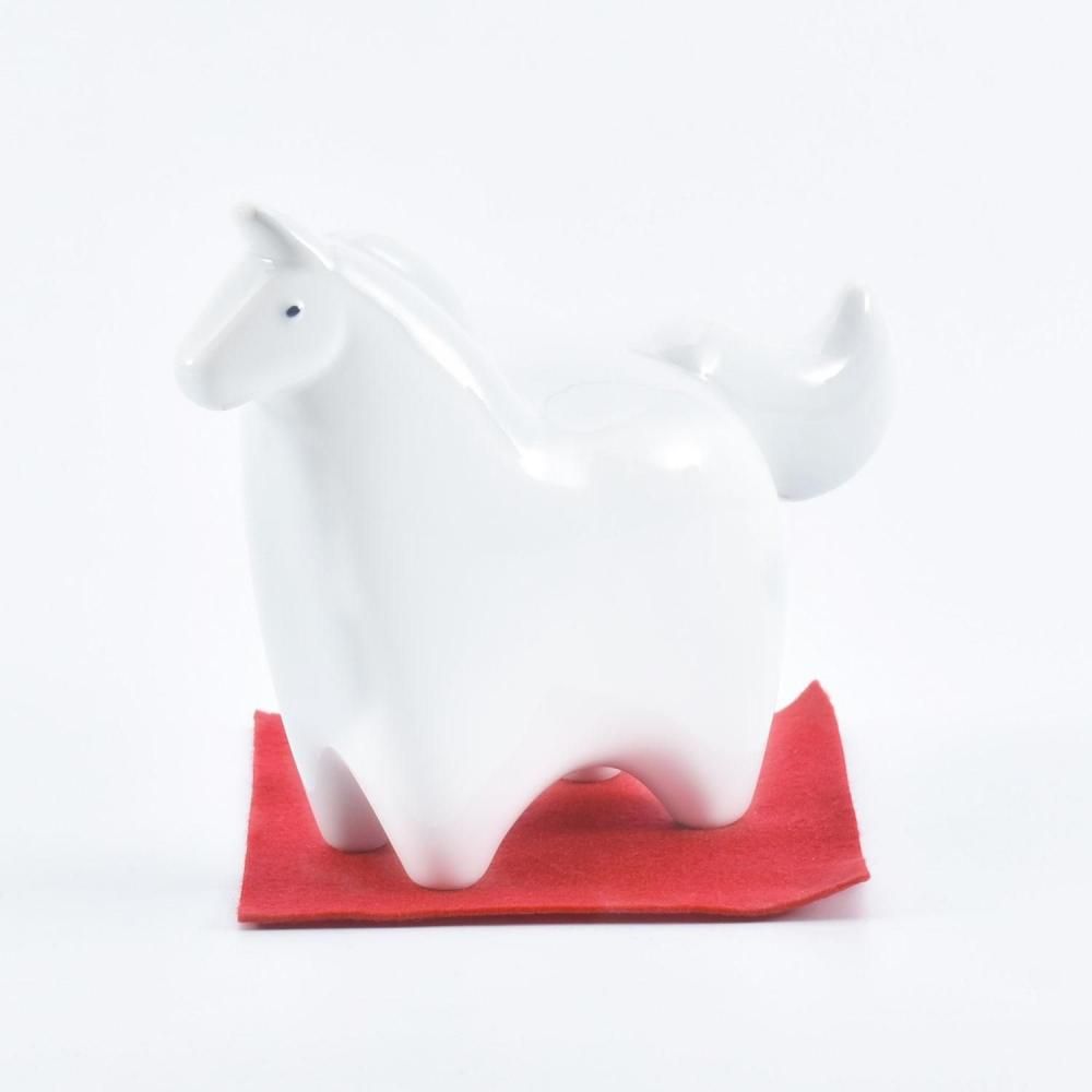 干支置物 うま（午）|かわいいデザイン - 有田焼のまるぶんオンライン