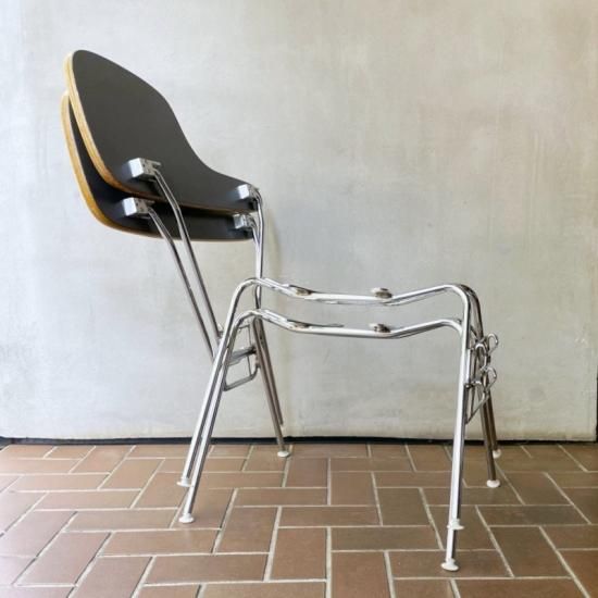 Eames School Base / Japan Model - NICK WHITE