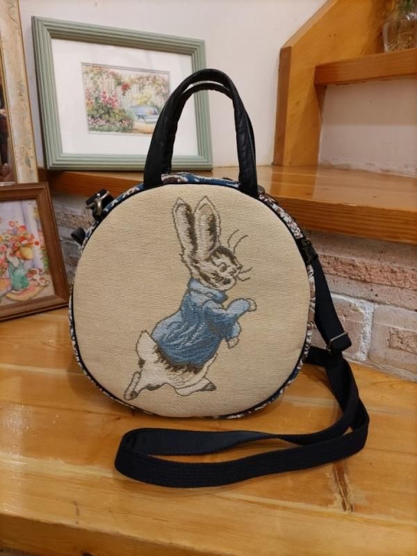 ピーターラビット ドールジョゼット ラウンドプチポシェット