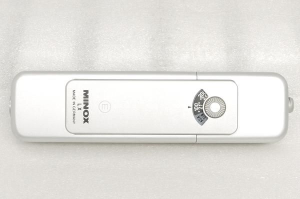 ミノックスLX ケース、チェーン付 極上美品 - 日進堂カメラ オンライン