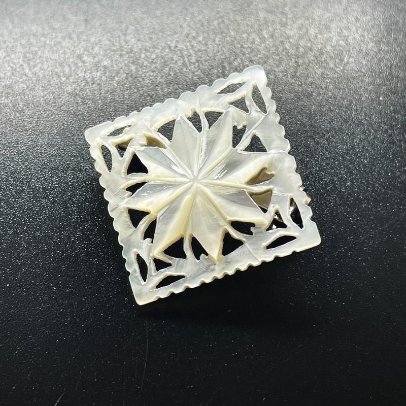 ベツレヘムパール Little Squre 八芒星 | ボタン・ブローチ - CO