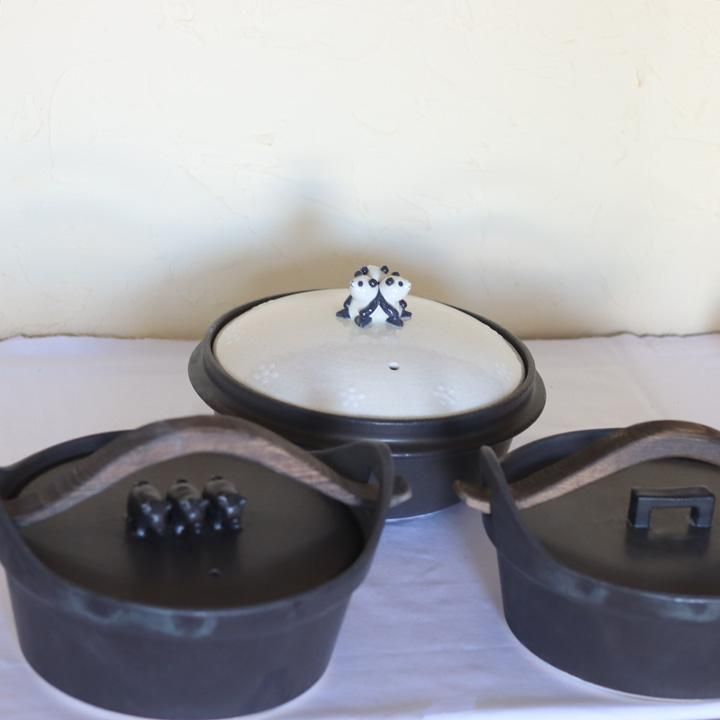 ま工房 牧田亮 羽釜土鍋 三つ子パンダ 中 - 作家ものの器と生活雑貨 on