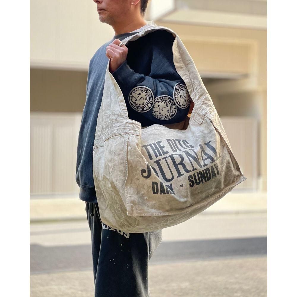 BOWWOW「NEWSPAPER BAG - メールバッグ」 - Mate-N-Raw