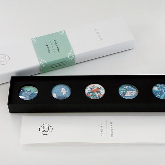 白磁彩菓 肥前皿絵文様菓 鍋島文様（5個入り） - 白磁彩菓 Hakuji