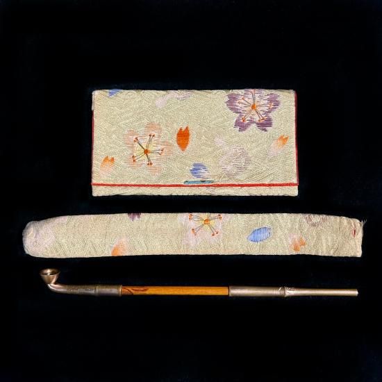 アンティーク女持ち 懐中煙草入れセット 純銀 竹図 金象嵌煙管 手刺繍