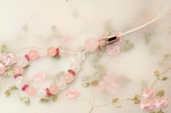 絆を深める/恋愛運アップ】ピンクオパール・ローズクオーツ・ジェイド