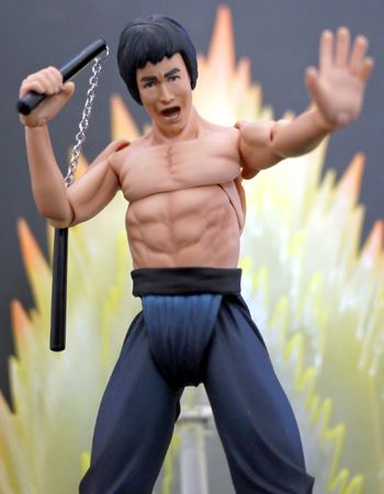 元祖アクションスター、ブルース・リーが現代によみがえる！ - 価格