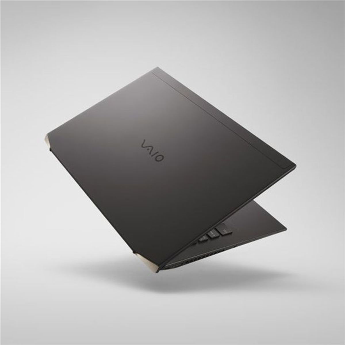 フラッグシップノートPC「VAIO Z」に新モデル、新CPUやAIノイズ