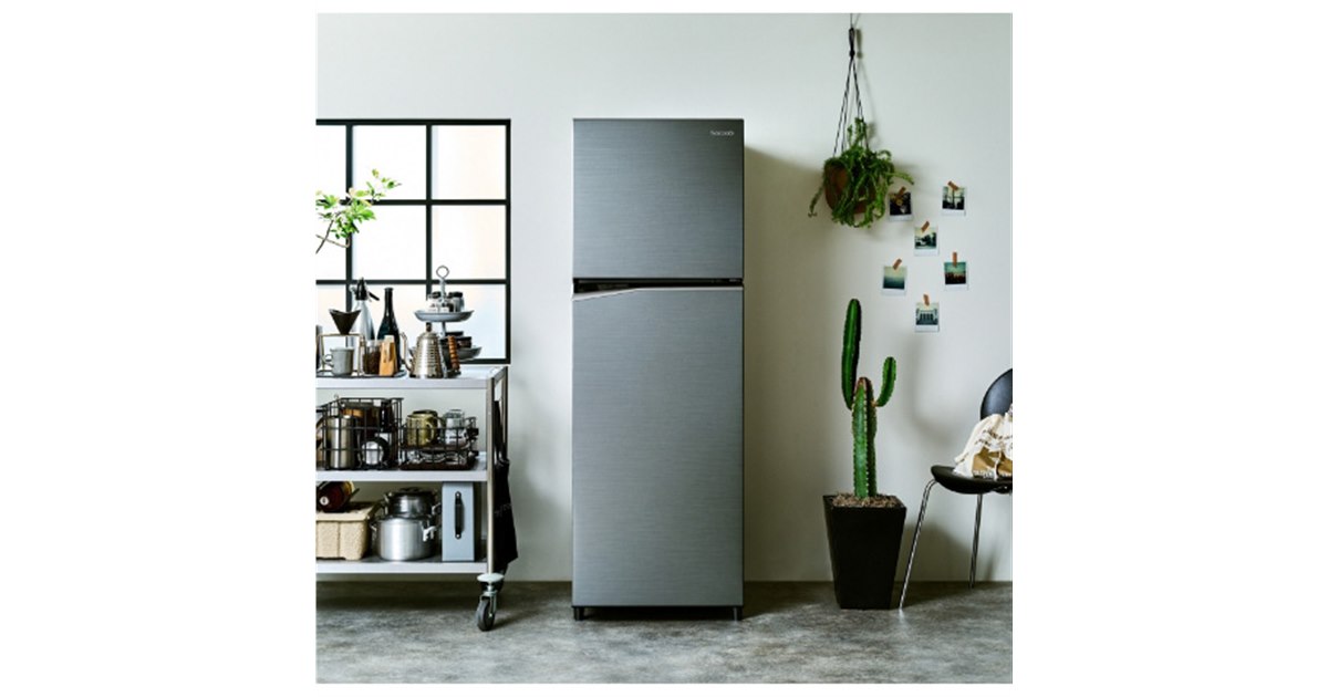 パナソニック、トップフリーザーを採用した幅約56cmのスリムな冷蔵庫