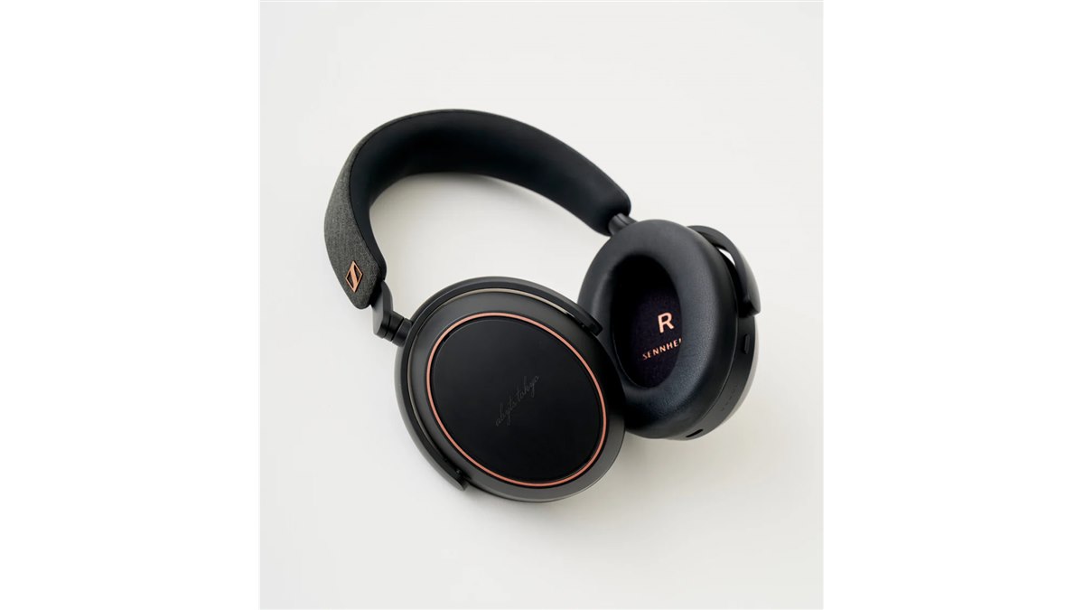 ゼンハイザー、佐藤健のABYTSとコラボしたヘッドホン「ABYTS Edition