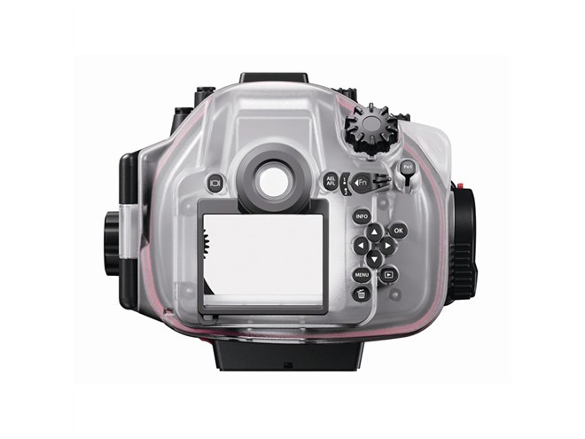 オリンパス、ミラーレス一眼「OM-D E-M1」専用の防水プロテクター