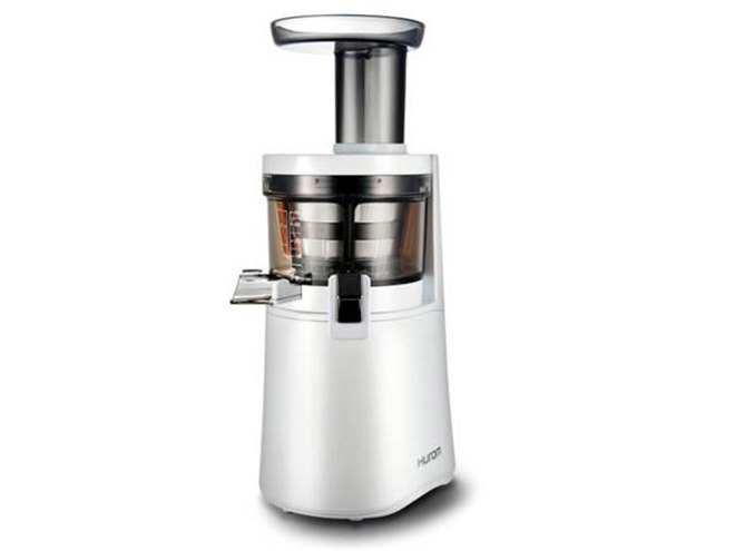 ヒューロム、ダブルスクリュー搭載で搾汁量が増えたスロージューサー