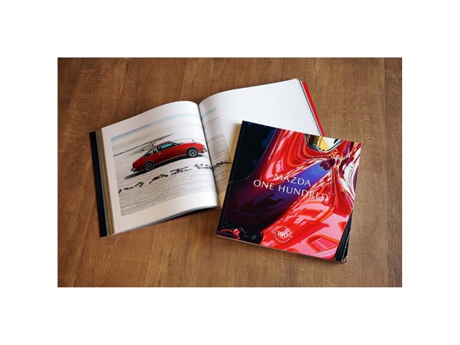 超リアルなミニチュアカーも マツダが創立100周年記念グッズをリリース
