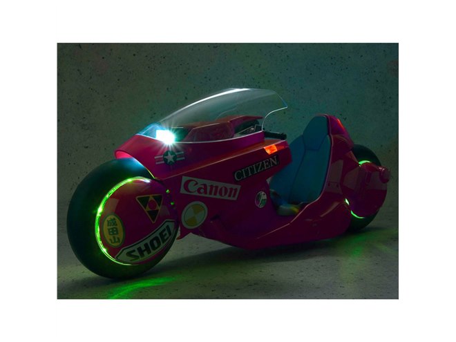 アニメ「AKIRA」金田のバイクが11年ぶりにリバイバル、走行音の音声