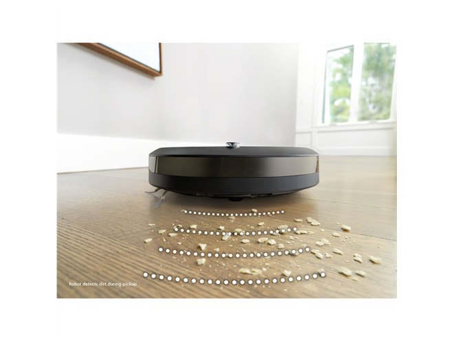 アイロボット、“クリーンベース付きで10万円を切る価格”ロボット掃除機