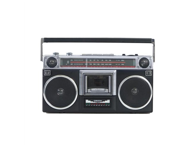 80年代デザインながらBluetooth対応、ORION「ステレオラジオカセット