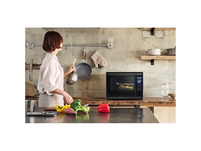 パナソニック、下段のグリル皿調理が可能になった「ビストロ NE-UBS10A