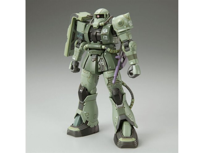 ガンプラ「RX-78-02（ククルス・ドアンの島版）」「ドアン専用ザク」が