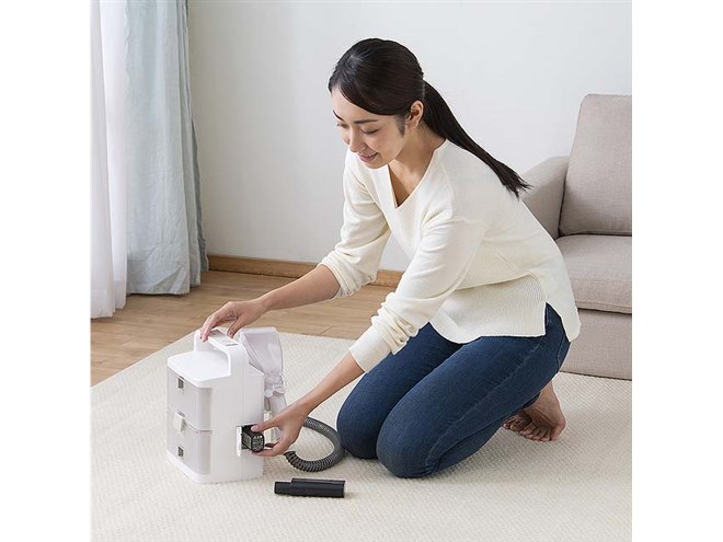 アイリスオーヤマ、車のシートを水洗いできる「コードレスリンサー