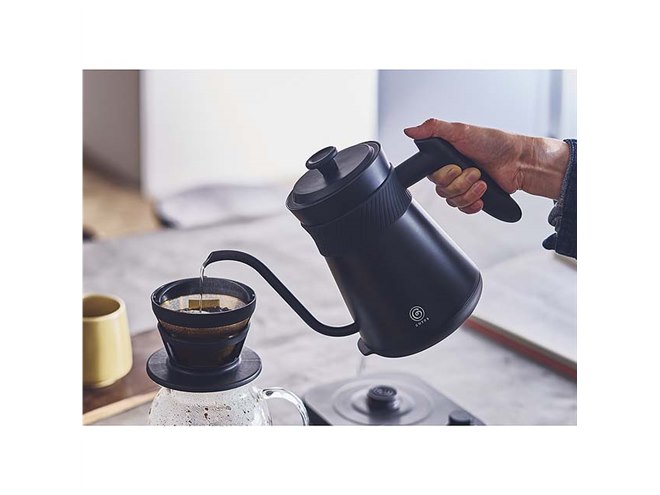 Cores、注ぎやすい電気ケトル「フリータイムケトル C380」を本日5月1日