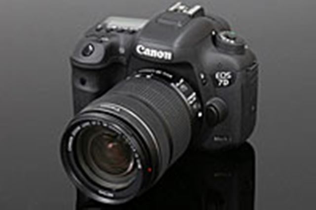 CANON EOS 7D Mark II ボディ 価格比較 - 価格.com