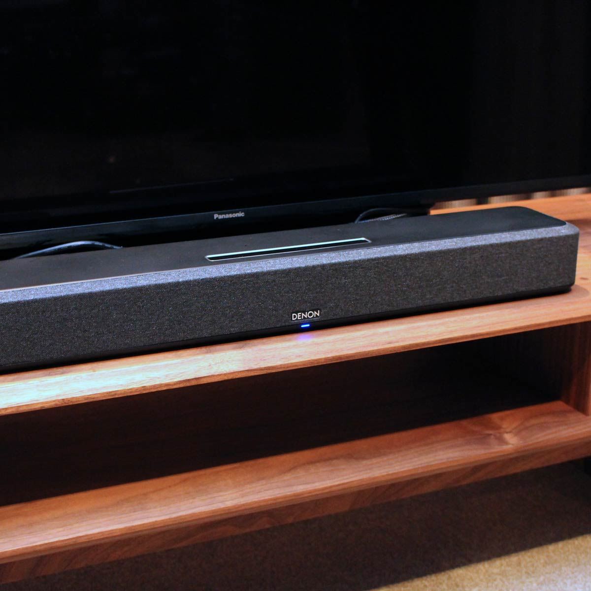 6基ユニット独立駆動の高音質設計サウンドバー！「Denon Home Sound