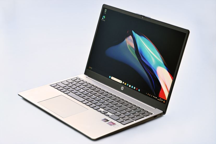 6万円台の格安ノート「HP 15」レビュー！ コスパ最強の人気No.1モデル