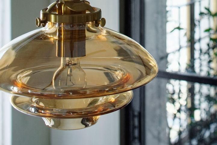 ペンダントライト 北欧モダン ガラス Linne アンバー｜デザイン照明のCROIX