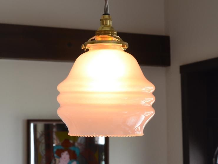 アンティーク ピンクガラス ペンダントランプ｜アンティーク照明