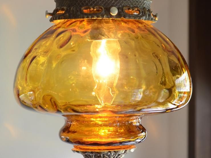 ヴィンテージ アンバーガラス ペンダントランプ C｜アンティーク照明